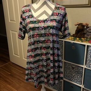 LuLaRoe Perfect Tee